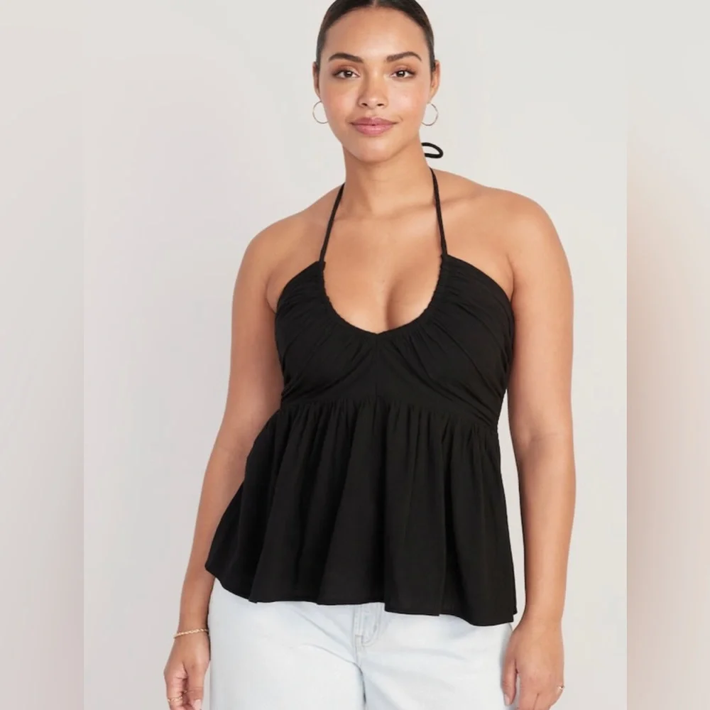 NWT! Black Halter Keyhole-Front Smocked Babydoll Cami Top for Women - Size Large